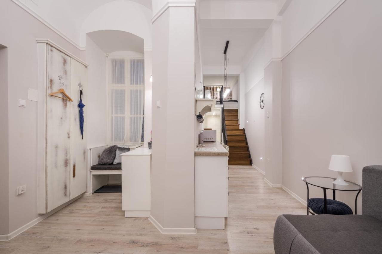 Bpr Waldorf Wooden Apartment *